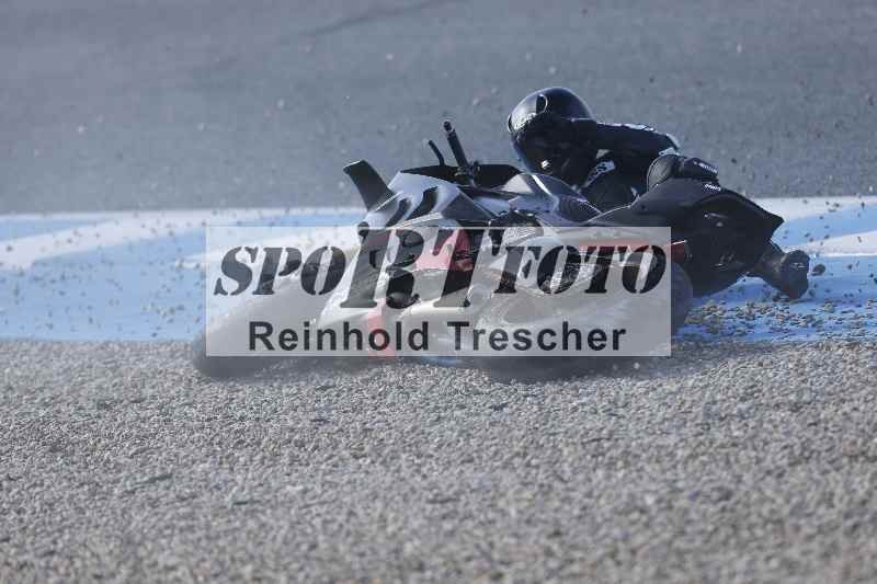 Archiv-2025/02 28.-31.01.2025 Moto Center Thun Jerez/gruen-green/81